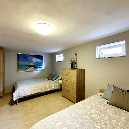 Апартаменты Mieszkanie Przy Plazy - Portowcow 19 Гданьск